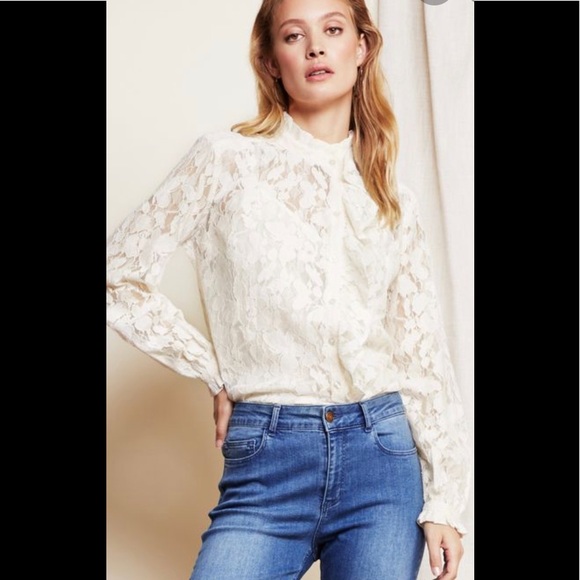 sweet lily Tops - Sweet Lily pale yellow long sleeve lace button up blouse Sz XL floral, sheer